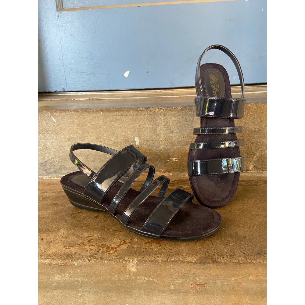 Lifestride “Allie” navy 4 strap sling back wedge sandal